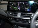 UX UX250h バージョンL ムーンルーフ 寒冷地仕様 パノラミックビューモニター ブラインドスポットモニター カラーヘッドアップディスプレー ハイブリット 本革シート 認定中古車CPO 中古車画像_4