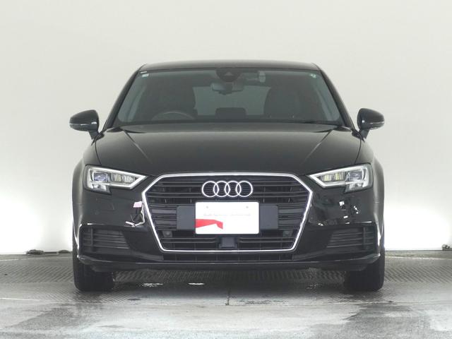 Ａ３ スポーツバック３０ＴＦＳＩ　シグネチャーエディション　ＬＥＤライト＆アシスタンス＆ナビゲーションパッケージ　認定中古車　　バーチャルコックピット　　ハイビーム＆サイド＆アクティブレーン＆トラッフィックジャム＆リヤクロストラフィックアシスト（33枚目）