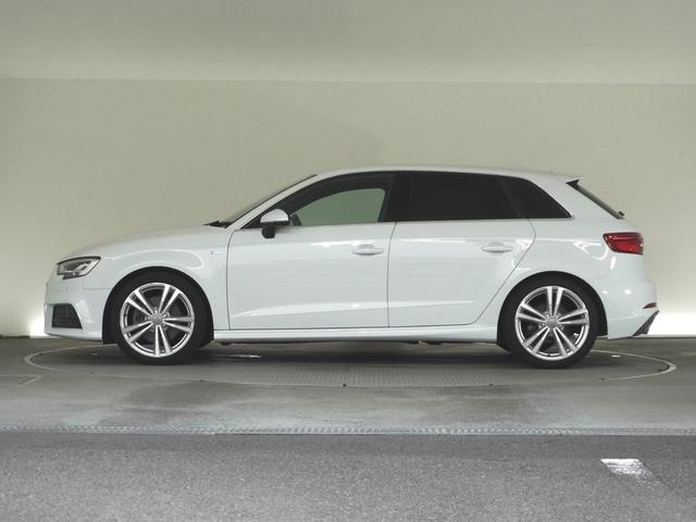 Ａ３ スポーツバック２．０ＴＦＳＩクワトロ　スポーツ　アシスタンス＆ナビゲーションパッケージ　認定中古車　　バーチャルコックピット　　ハイビーム＆サイド＆アクティブレーン＆トラッフィックジャム＆リヤクロストラフィックアシスト（37枚目）