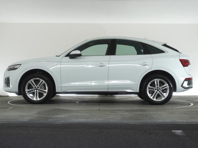 Ｑ５スポーツバック ４０ＴＤＩクワトロ　Ｓライン　コンフォートＰＫＧ　認定中古車　　スマートフォンワイヤレスチャージング／リヤシートＵＳＢチャージング　　ステアリングヒーター　　サラウンドビューカメラ　　バーチャルコックピットプラス　　パークアシスト（3枚目）