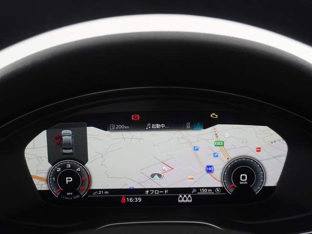 各モデルの情報がインプットされた専用テスターで過去の細かな不具合を確認し、モデルの各部位ごとに専用スペシャルツールを用いて整備します。