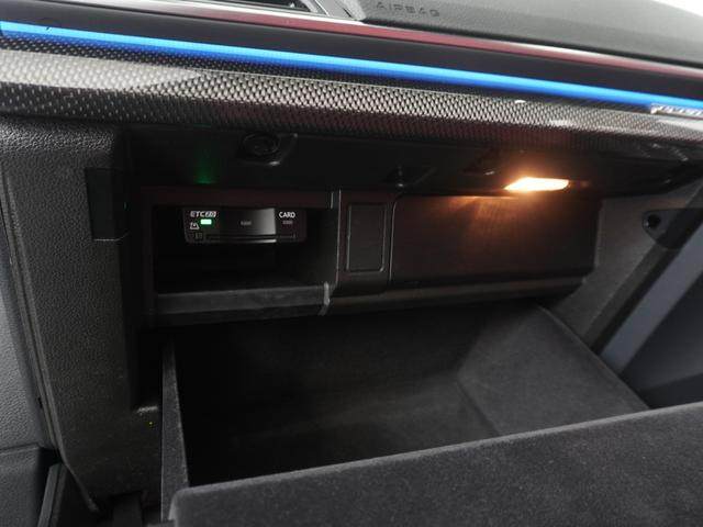 SQ5 ベースグレード ブラックスタイリング&コンフォート&レザーパッケージ 認定中古車 アダプティブSスポーツエアサスペンション カラードブレーキキャリパー レッド パノラマサンルーフ ステアリングヒーター(22枚目)