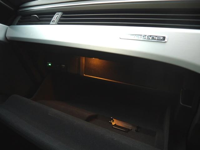 A4アバント 40TDIクワトロ Sライン マイスターシュトュック ブラックスタイリング&S line plus&コンフォートPKG 認定中古車  ダンピングコントロールスポーツサスペンション  10スポークダイナミックデザイン コントラストグレー+245/40R18(7枚目)