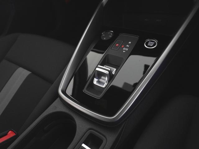 Ａ３セダン ３０ＴＦＳＩアドバンスド　コンビニエンス＆アシスタンス＆ナビゲーションパッケージ　認定中古車　　パーク＆レーン＆アダプティブクルーズ＆サイド＆リヤクロストラフィックアシスト　　スマートフォンインターフェース（27枚目）