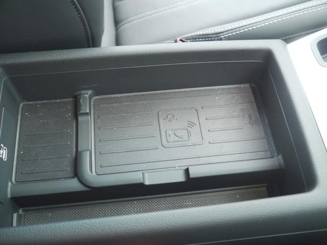 Ａ４アバント ４０ＴＤＩクワトロ　マイスターシュトュック　ブラックスタイリング＆Ｓ　ｌｉｎｅ　ｐｌｕｓ＆コンフォート＆レザーＰＫＧ　認定中古車　ダンピングコントロールスポーツサスペンション　１０スポークダイナミックデザインコントラストグレー２４５／４０Ｒ１８（10枚目）