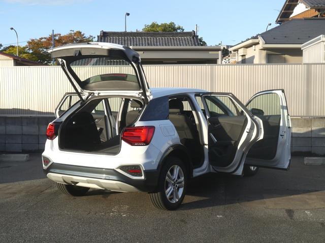 Ｑ２ ３５ＴＦＳＩアドバンスド　コンビニエンス＆アシスタンス＆テクノロジー＆ナビゲーションパッケージ　認定中古車　スマートフォンインターフェース　　ワイヤレスチャージング　バーチャルコックピット　ブレードマンハッタングレーメタリック（14枚目）