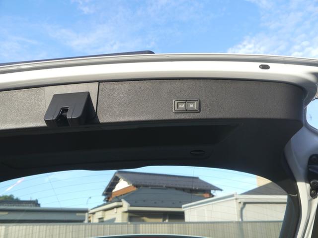 Ｑ２ ３５ＴＦＳＩアドバンスド　コンビニエンス＆アシスタンス＆テクノロジー＆ナビゲーションパッケージ　認定中古車　スマートフォンインターフェース　　ワイヤレスチャージング　バーチャルコックピット　ブレードマンハッタングレーメタリック（25枚目）