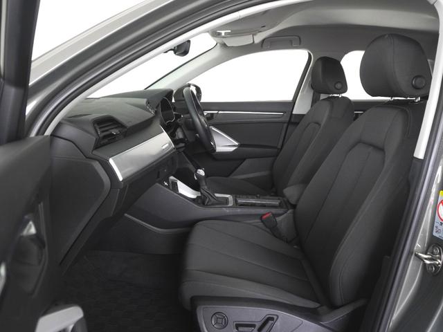 Q3スポーツバック 35TFSI テクノロジー&アシスタンスパッケージ 認定中古車 スマートフォンインターフェース アダプティブクルーズ&ハイビーム&サイド&リヤクロストラフィック&ヒルディセントアシスト アドバンストキーシステム(21枚目)