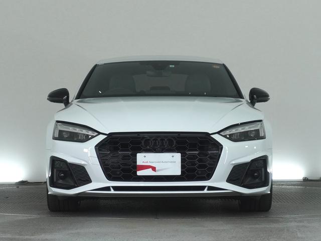 ２００１年オープン。　Ａｕｄｉ正規ディーラーとして最も歴史のあるＡｕｄｉ　江戸川は、２フロアに分かれるガラス張りのショールームです。