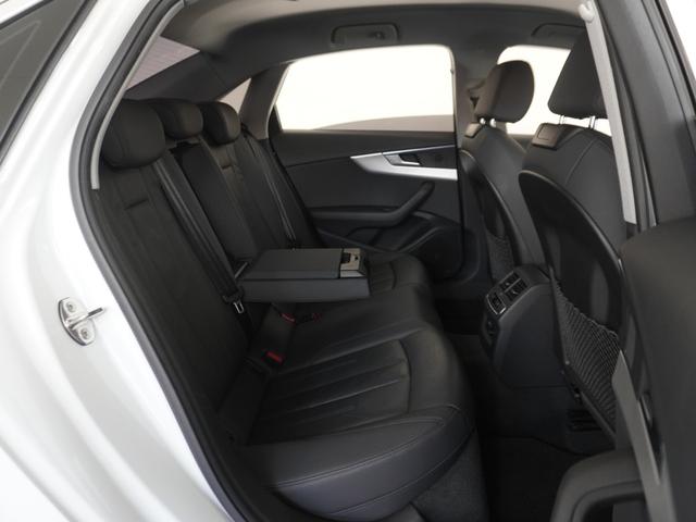 Ａ４ ３５ＴＦＳＩアドバンスド　パークアシスト＆コンフォート＆マトリクスＬＥＤヘッドライト＆ラグジュアリーパッケージ　認定中古車　　スマートフォンワイヤレスチャージング／リヤシートＵＳＢチャージング　　ＴＶチューナー（7枚目）