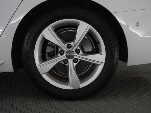 Ａ４ ３５ＴＦＳＩアドバンスド　パークアシスト＆コンフォート＆マトリクスＬＥＤヘッドライト＆ラグジュアリーパッケージ　認定中古車　　スマートフォンワイヤレスチャージング／リヤシートＵＳＢチャージング　　ＴＶチューナー（20枚目）