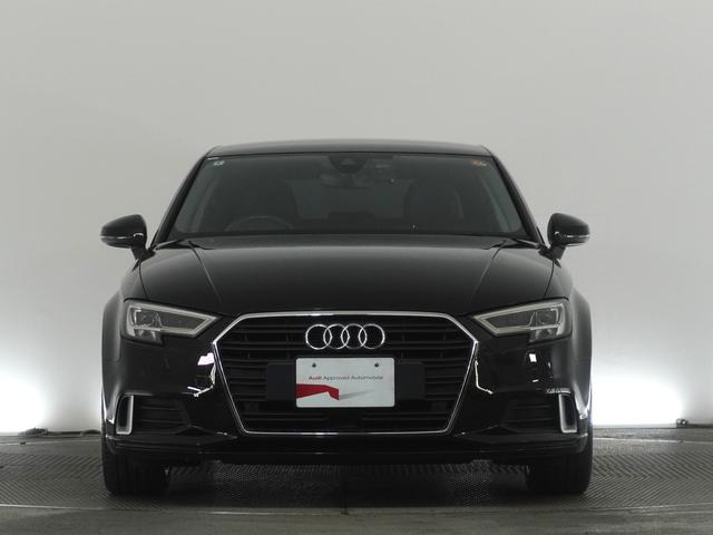 Ａ３セダン １．４ＴＦＳＩ　スポーツ　ナビゲーション＆ラグジュアリーパッケージ　認定中古車　　バーチャルコックピット　　アドバンストキー　　リヤビューカメラ　　デイタイムランニングライト（ＬＥＤヘッドライト）　　パーシャルレザー（2枚目）