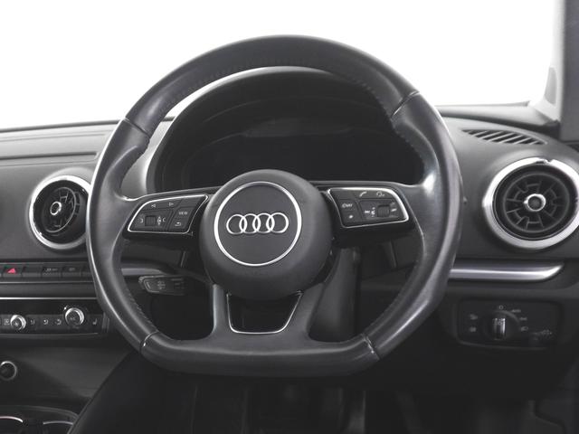 Ａ３セダン １．４ＴＦＳＩ　スポーツ　ナビゲーション＆ラグジュアリーパッケージ　認定中古車　　バーチャルコックピット　　アドバンストキー　　リヤビューカメラ　　デイタイムランニングライト（ＬＥＤヘッドライト）　　パーシャルレザー（12枚目）