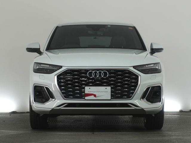 Ｑ５スポーツバック ４０ＴＤＩクワトロ　Ｓライン　コンフォートパッケージ　認定中古車　　アーティフィシャルインテリアレザー　　ステアリングヒーター　　スマートフォンワイヤレスチャージング　／　リヤシートＵＳＢチャージング　　ＴＶチューナー（2枚目）
