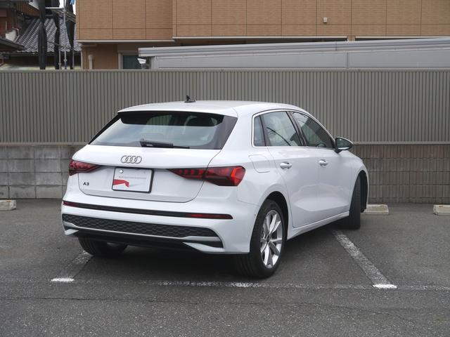 Ａ３ スポーツバック３０ＴＦＳＩアドバンスド　ナビゲーション＆コンビンエンスパッケージ　認定中古車　　リヤビューカメラ　　アダプティブクルーズコントロール　　シートヒーター（フロント）　　アドバンストキーシステム　　ホールド＆レーンアシスト（3枚目）
