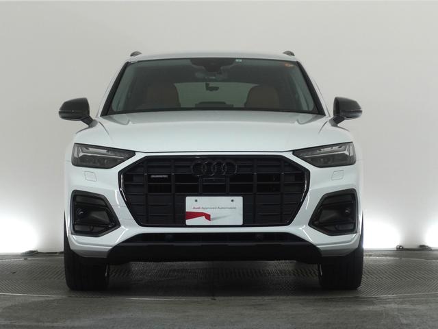 Ｑ５ ハイスタイル　【２５０台限定車】　ｐｌｕｓ＆ラグジュアリー＆ブラックスタイリングパッケージ　認定中古車　　ステアリングヒーター　　マトリクスＯＬＥＤリヤコンビネーションライト／ダイナミックターンインディケーター　　パーシャルレザー（2枚目）