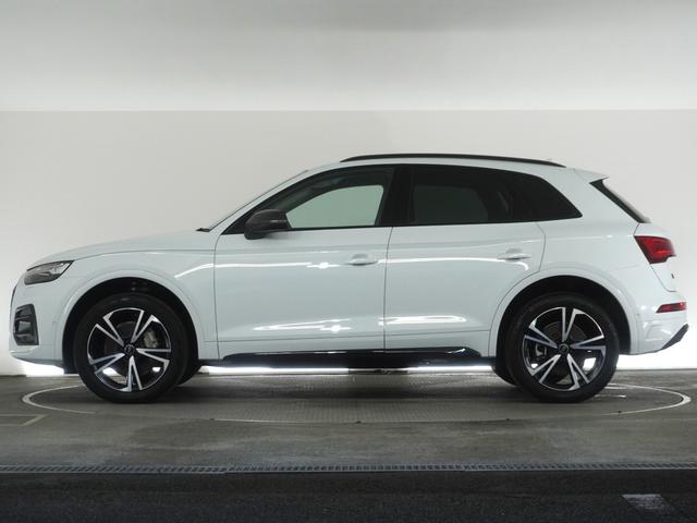 Ｑ５ ハイスタイル　【２５０台限定車】　ｐｌｕｓ＆ラグジュアリー＆ブラックスタイリングパッケージ　認定中古車　　ステアリングヒーター　　マトリクスＯＬＥＤリヤコンビネーションライト／ダイナミックターンインディケーター　　パーシャルレザー（3枚目）