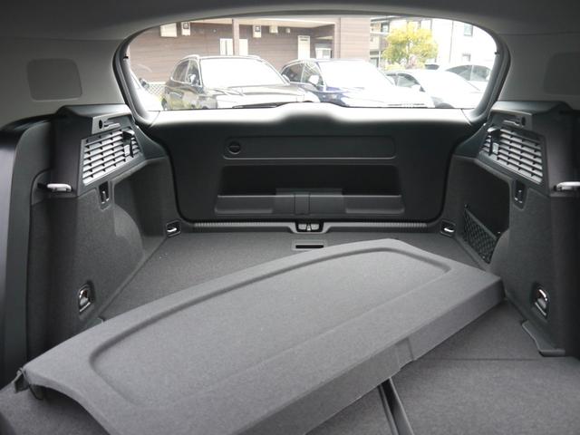 Ｑ２ ３５ＴＤＩクワトロ　アドバンスド　コンビニエンス＆アシスタンス＆テクノロジーパッケージ　認定中古車　　オートマチックテールゲート　　スマートフォンインターフェース　　ワイヤレスチャージング　　ブレードマンハッタングレーメタリック（25枚目）