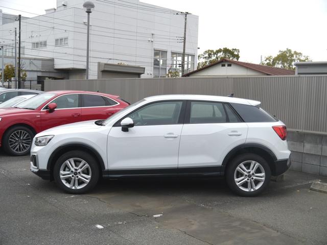 Ｑ２ ３５ＴＤＩクワトロ　アドバンスド　コンビニエンス＆アシスタンス＆テクノロジーパッケージ　認定中古車　　オートマチックテールゲート　　スマートフォンインターフェース　　ワイヤレスチャージング　　ブレードマンハッタングレーメタリック（41枚目）