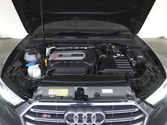 Ｓ３ ベースグレード　アシスタンスパッケージ　認定中古車　　Ｂａｎｇ＆Ｏｌｕｆｓｅｎサウンドシステム　　マグネティックライド　　マトリクスＬＥＤヘッドライト　　カラードブレーキキャリパー　レッド　　ファインナッパレザー（15枚目）