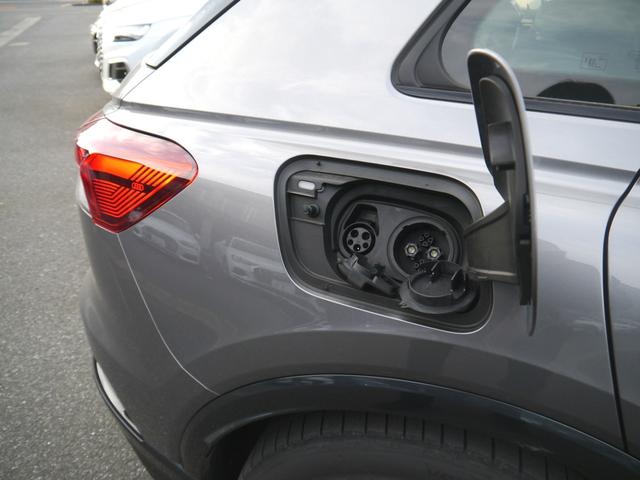 Ｑ４ ｅ－トロン ４５ｅ－トロン　Ｓライン　Ｓ　ｌｉｎｅインテリアプラスパッケージ　認定中古車　パーシャルレザー　　マトリクスＬＥＤヘッドライト／ダイナミッターンインディケーター　　パノラマサンルーフ　　マルチカラーアンビエントライティング（40枚目）