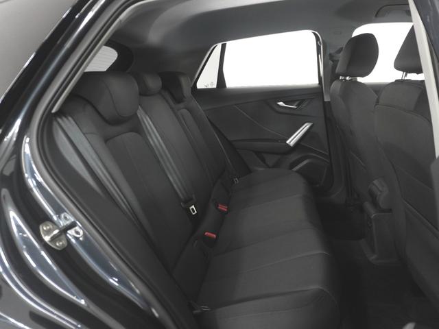 �e���f���̏�񂪃C���v�b�g���ꂽ��p�e�X�^�[�ŉߋ��ׂ̍��ȕs����m�F���A���f���̊e���ʂ��Ƃɐ�p�X�y�V�����c�[����p���Đ������܂��B