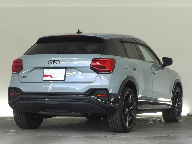 �������ʂ��炨�z���̂��q�l�́A����V�]�����_���z������̒���x�ʂ�𑦍��܁A�X�Ɉ�ڂ̏\���H�����܂��Ē����܂��ƁA����V�]�����_�̔��ΎԐ��X�ܓ�����֐i���\�ƂȂ�܂��B