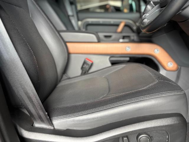 ディフェンダー 110アーバナイト’22 ディーゼルターボ 4WD 60台限定 特別仕様車(14枚目)