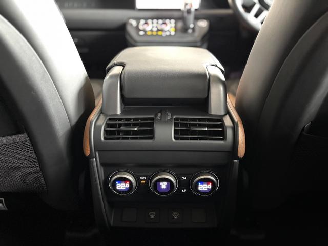 ディフェンダー 110アーバナイト’22 ディーゼルターボ 4WD 60台限定 特別仕様車(22枚目)