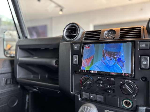 ディフェンダー 110 TDCi 6MT リフトアップ(27枚目)