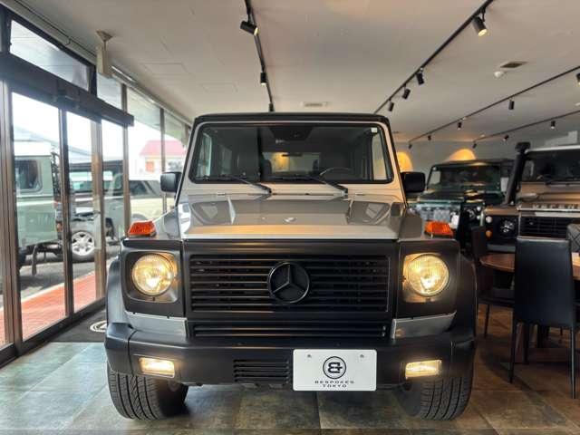 Gクラス  サテンブラックツートン V6エンジン (ブリリアントシルバー×サテンブラック)(9枚目)