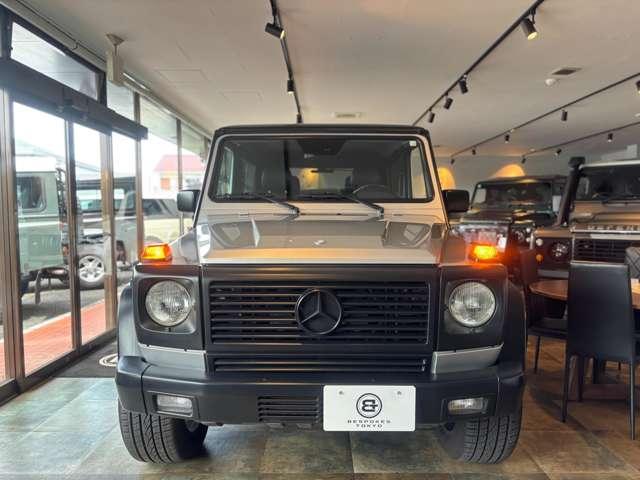 Gクラス  サテンブラックツートン V6エンジン (ブリリアントシルバー×サテンブラック)(10枚目)