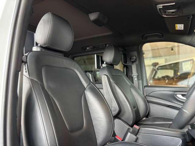 Vクラス V220 d スポーツ ロング ディーゼルターボ パノラミックスライディングルーフ carrozzeriaヘッドレストモニター(13枚目)