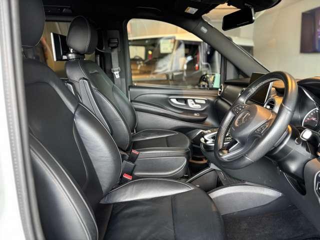 Vクラス V220 d スポーツ ロング ディーゼルターボ パノラミックスライディングルーフ carrozzeriaヘッドレストモニター(14枚目)
