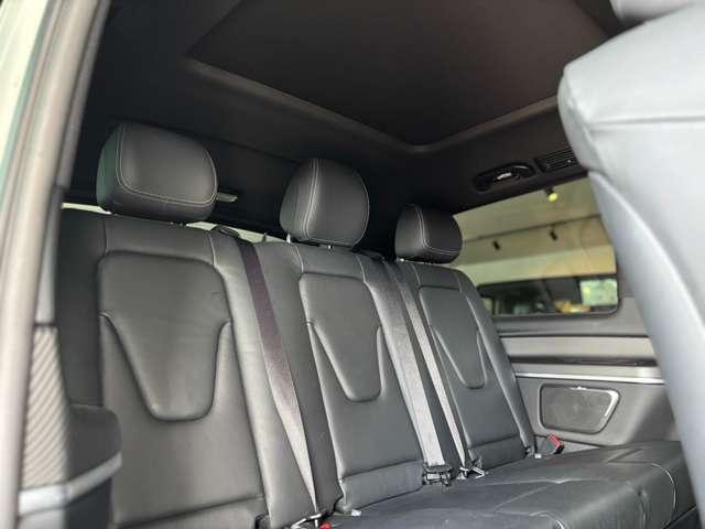 Vクラス V220 d スポーツ ロング ディーゼルターボ パノラミックスライディングルーフ carrozzeriaヘッドレストモニター(18枚目)