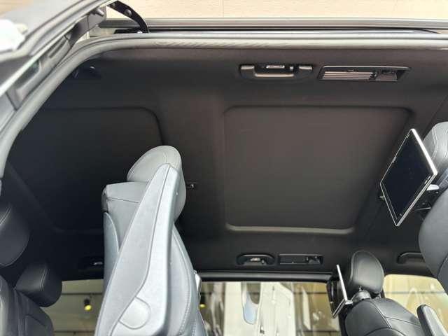 Vクラス V220 d スポーツ ロング ディーゼルターボ パノラミックスライディングルーフ carrozzeriaヘッドレストモニター(19枚目)
