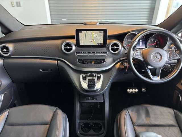 Vクラス V220 d スポーツ ロング ディーゼルターボ パノラミックスライディングルーフ carrozzeriaヘッドレストモニター(24枚目)