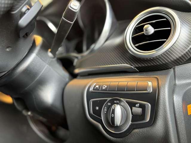 Vクラス V220 d スポーツ ロング ディーゼルターボ パノラミックスライディングルーフ carrozzeriaヘッドレストモニター(27枚目)