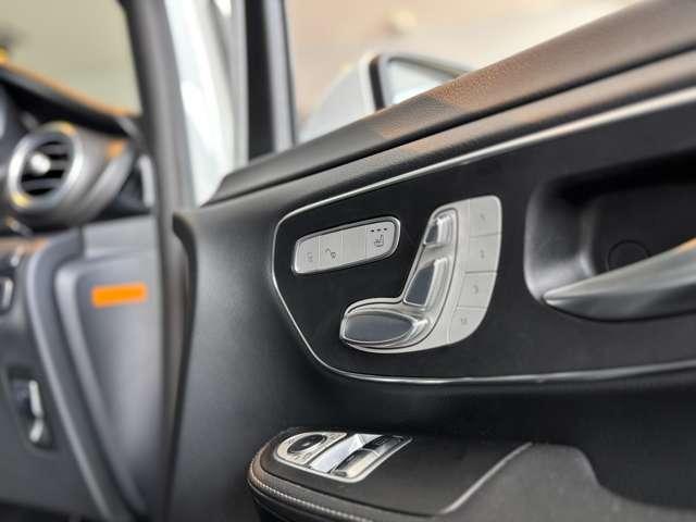 Vクラス V220 d スポーツ ロング ディーゼルターボ パノラミックスライディングルーフ carrozzeriaヘッドレストモニター(28枚目)