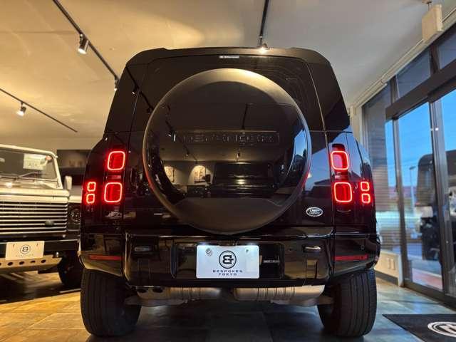 ディフェンダー 110X-ダイナミックSE D300 ダブルオーブラックエディション 特別仕様車(8枚目)