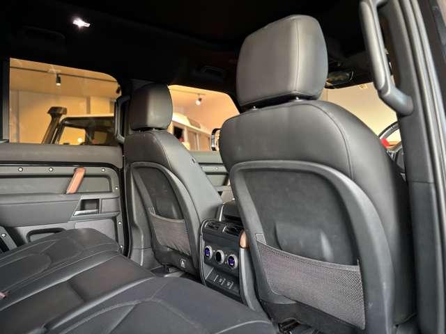 ディフェンダー 110X-ダイナミックSE D300 ダブルオーブラックエディション 特別仕様車(14枚目)