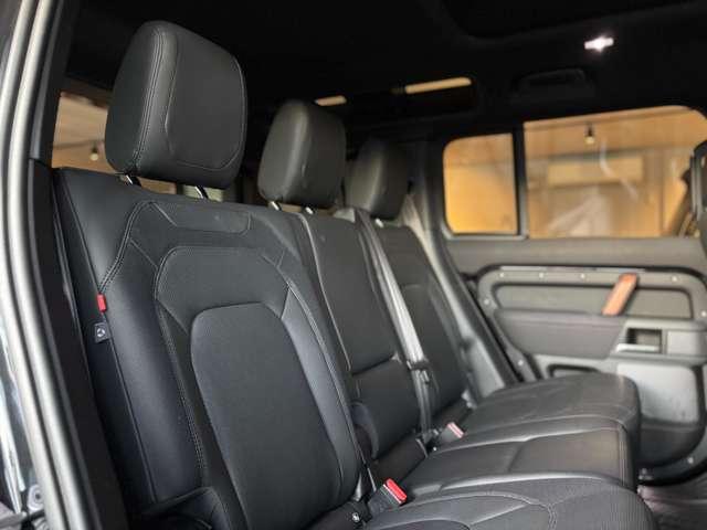 ディフェンダー 110X-ダイナミックSE D300 ダブルオーブラックエディション 特別仕様車(15枚目)