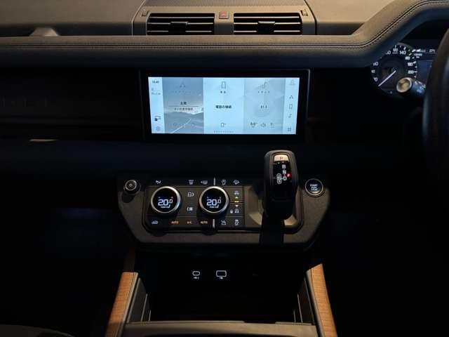 ディフェンダー 110X-ダイナミックSE D300 ダブルオーブラックエディション 特別仕様車(21枚目)