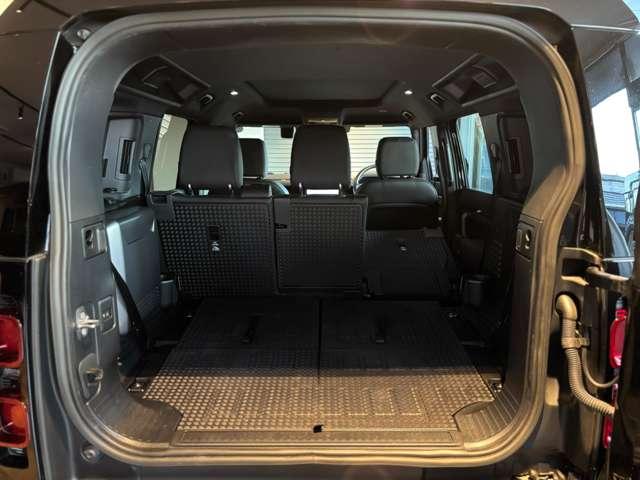 ディフェンダー 110X-ダイナミックSE D300 ダブルオーブラックエディション 特別仕様車(35枚目)