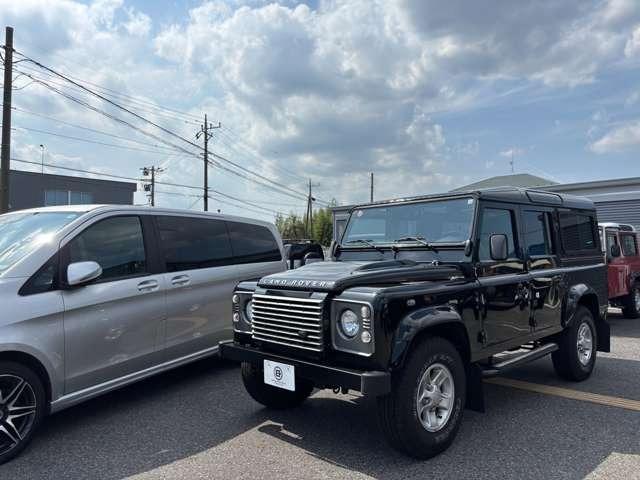 ディフェンダー 110SE 2.4TDCi 左ハンドル  純正アルミホイール シートヒーター(フロント) パワーウインドウ(フロント) カロッツェリアRL720 バックカメラ ETC 取説 記録簿 スペアキー(5枚目)