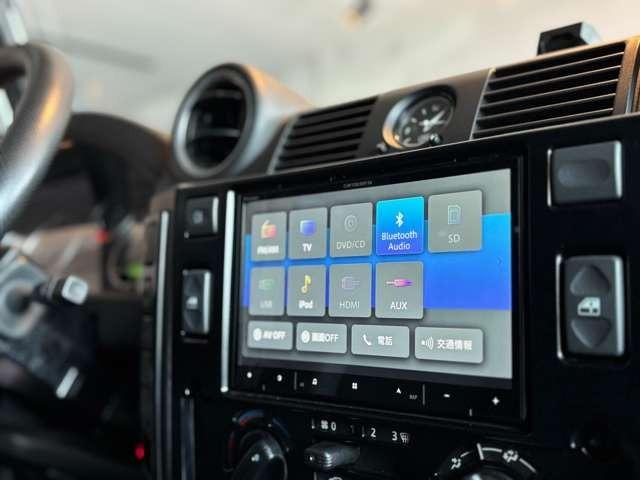 ディフェンダー 110SE 2.4TDCi 左ハンドル  純正アルミホイール シートヒーター(フロント) パワーウインドウ(フロント) カロッツェリアRL720 バックカメラ ETC 取説 記録簿 スペアキー(28枚目)