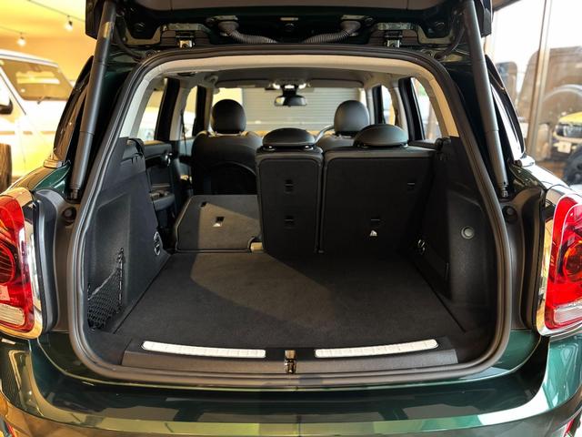 MINI  ノーフォーク エディション 4WD 全国限定300台 Norfolk Edition特別装備 専用ボンネットストライプ&ネームバッジ 特別装備(18インチAWピンスポークブラック)(38枚目)