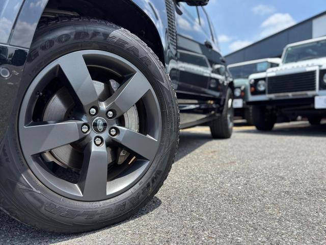 ディフェンダー 110X-ダイナミックHSE D300 ディーゼルターボ 4WD 3列シート7人乗り 20インチ“スタイル5098” スライディングパノラミックルーフ MERIDIAN 保証書 取説 記録簿 スペアキー(10枚目)