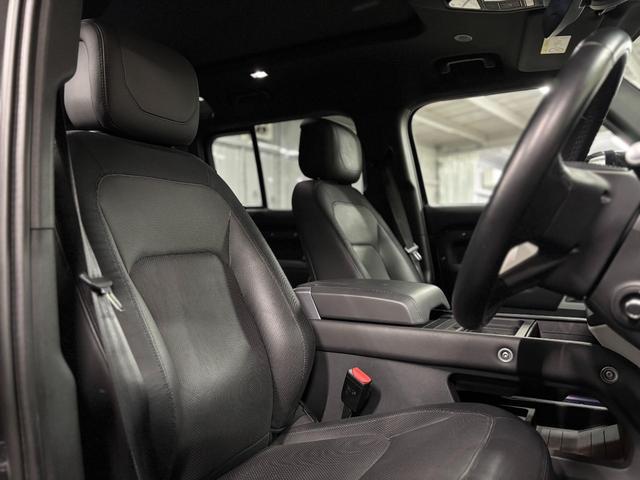 ディフェンダー 110X-ダイナミックHSE D300 ディーゼルターボ 4WD 3列シート7人乗り 20インチ“スタイル5098” スライディングパノラミックルーフ MERIDIAN 保証書 取説 記録簿 スペアキー(14枚目)