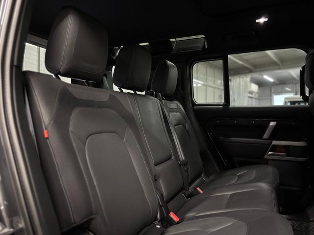 ディフェンダー 110X-ダイナミックHSE D300 ディーゼルターボ 4WD 3列シート7人乗り 20インチ“スタイル5098” スライディングパノラミックルーフ MERIDIAN 保証書 取説 記録簿 スペアキー(16枚目)
